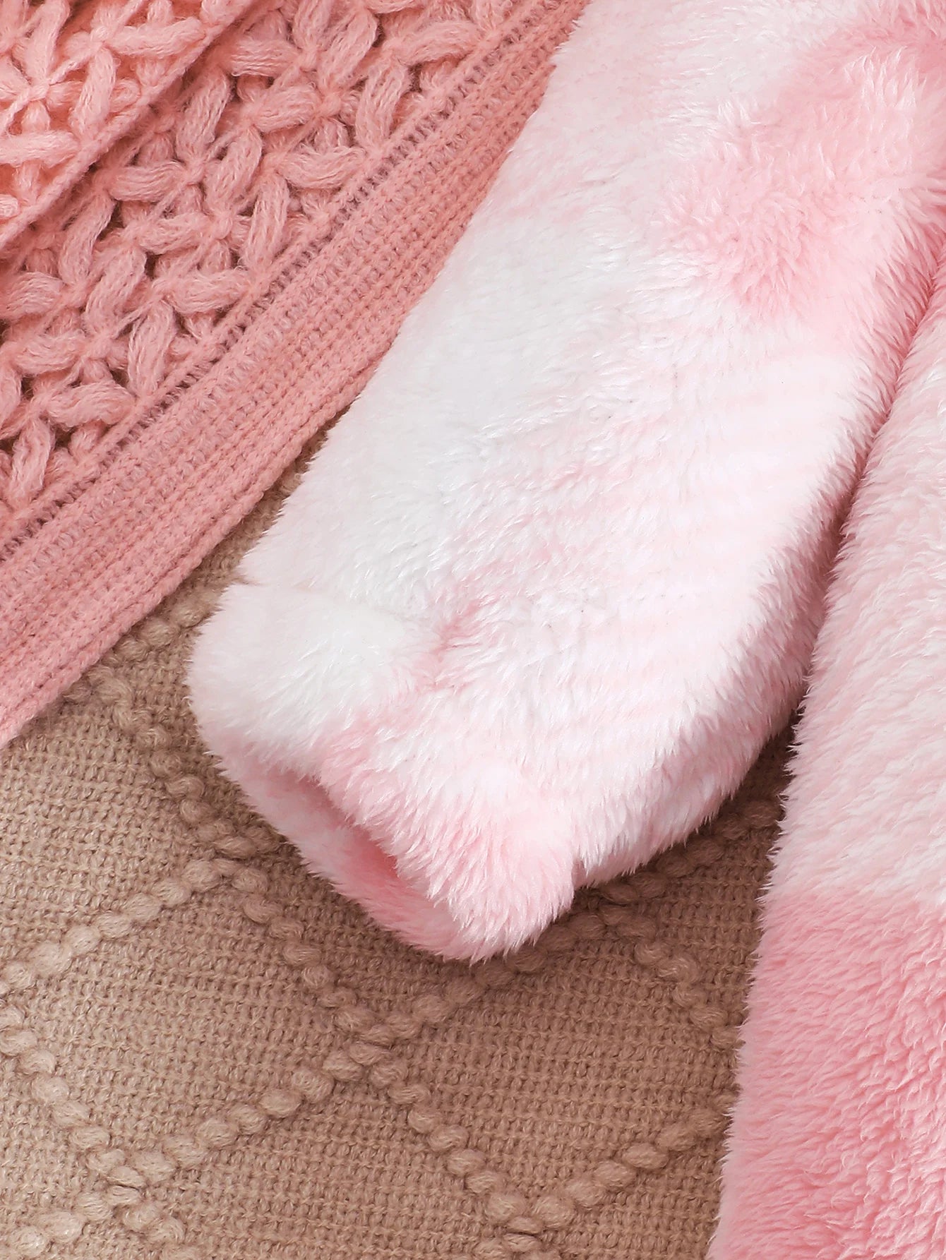 Baby Plaid Romper - Hooded Long Sleeve Plush Jumpsuit for Boys & Girls (3-24 Months)